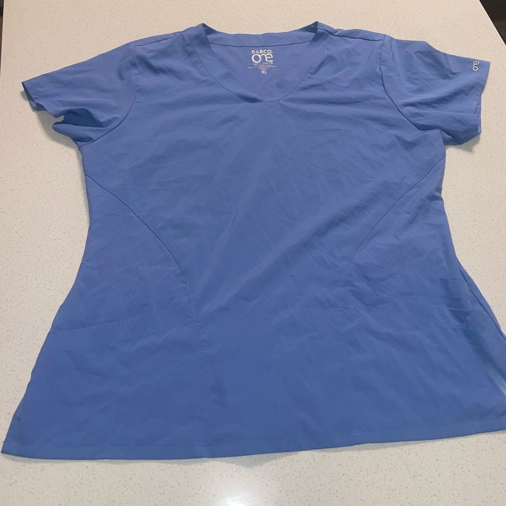 Barco One scrub top